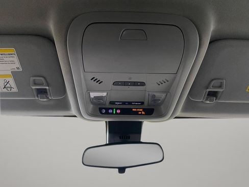 Used 2020 Chevrolet Equinox LT AWD/4WD image 18
