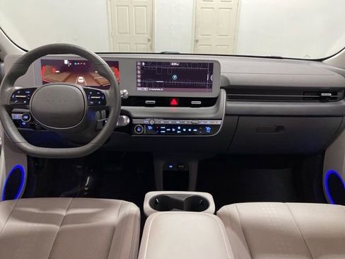 Used 2023 Hyundai Ioniq 5 SEL image 11