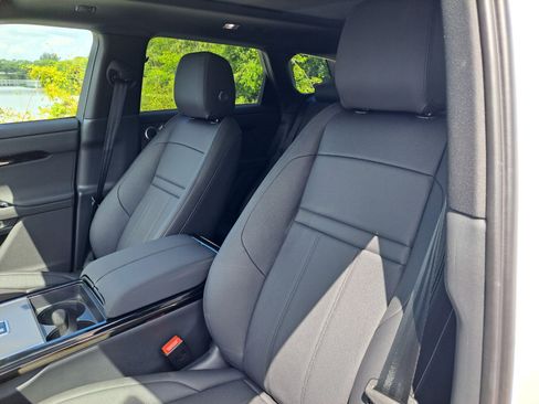 New 2026 Land Rover Range Rover Evoque S image 10