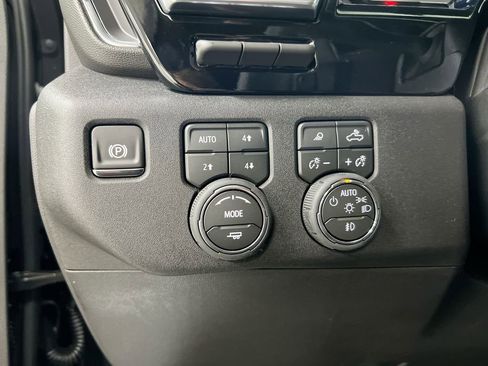 New 2026 Chevrolet Silverado 1500 High Country w/ Technology Package AWD/4WD image 19
