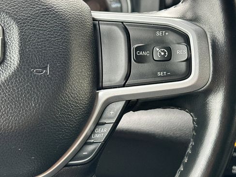 Used 2023 RAM 1500 Big Horn AWD/4WD image 31