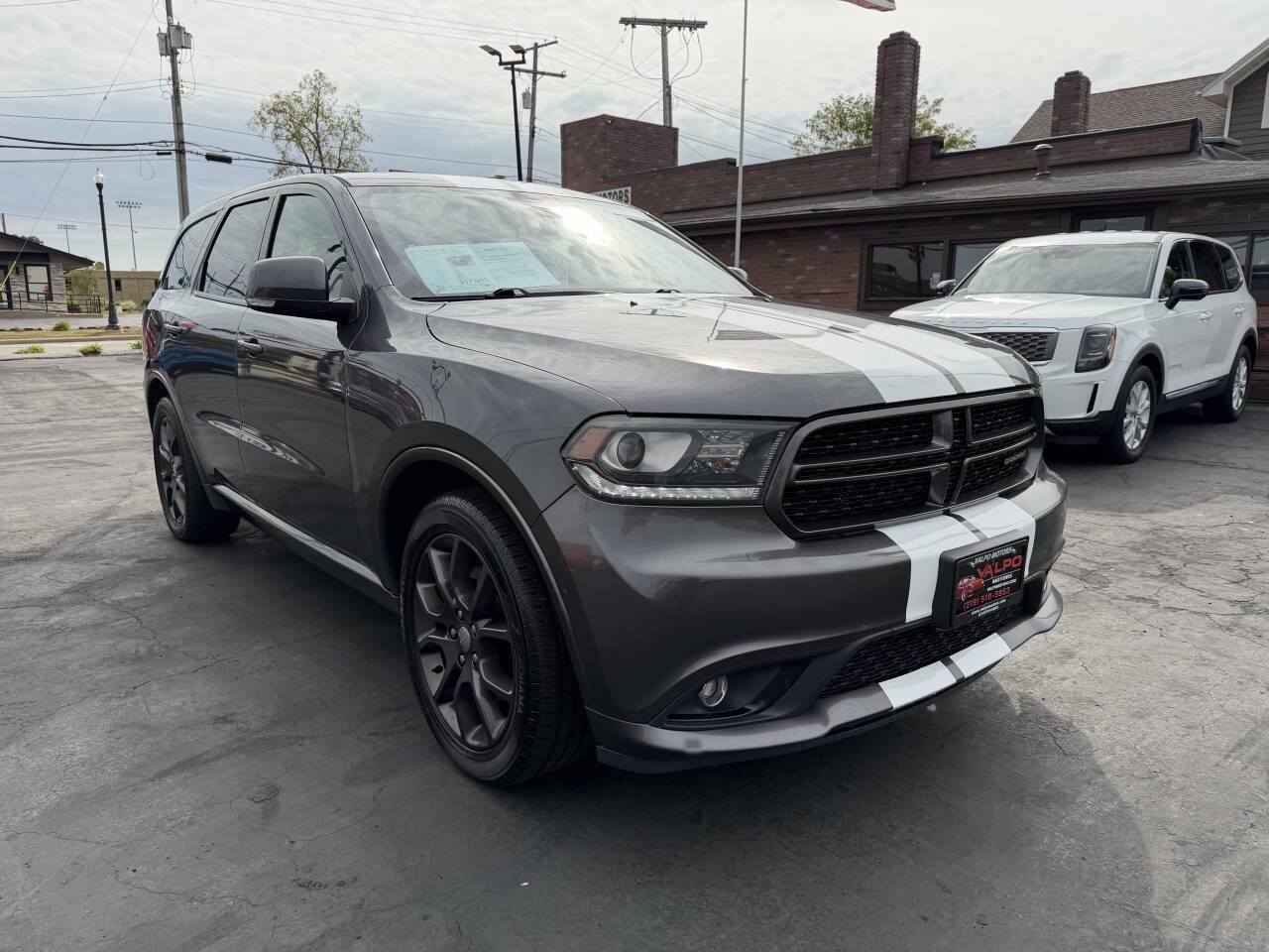Used 2017 Dodge Durango R/T AWD/4WD image 3