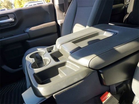 Used 2022 Chevrolet Silverado 1500 Custom w/ Safety Confidence Package image 83