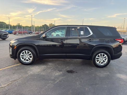 Certified 2023 Chevrolet Traverse LS w/ LPO, Floor Liner Package AWD/4WD image 6