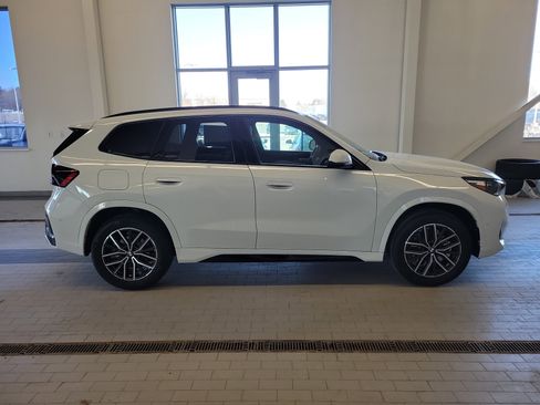 Used 2026 BMW X1 xDrive28i w/ Technology Package AWD/4WD image 4