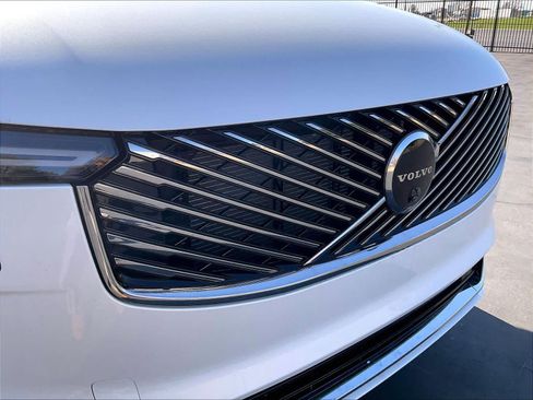New 2026 Volvo XC90 T8 Plus w/ Protection Package AWD/4WD image 34