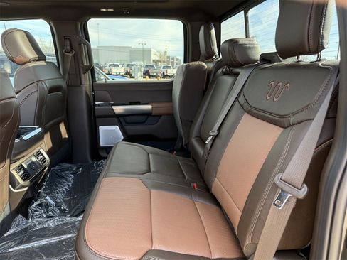 New 2025 Ford F150 King Ranch w/ FX4 Off-Road Package image 45