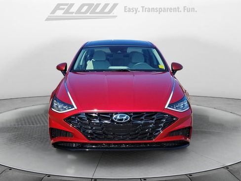 Used 2023 Hyundai Sonata SEL w/ Convenience Package image 2