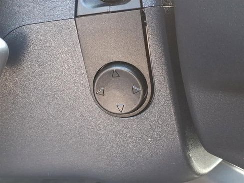 Used 2024 Ford Expedition Max XLT image 20