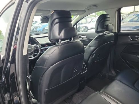 Used 2023 Kia Sportage EX FWD image 13