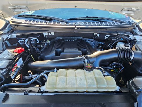 Used 2020 Ford Expedition Max Platinum image 31