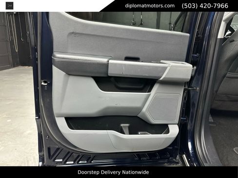 Used 2023 Ford F150 XLT w/ Trailer Tow Package image 40