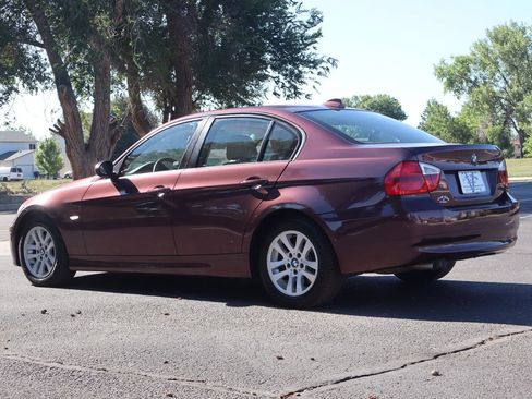 Used 2006 BMW 325xi Sedan AWD/4WD image 7