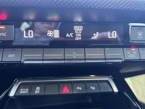 Used 2024 Audi RS 3 image 23