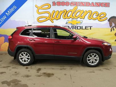 Used 2017 Jeep Cherokee Latitude w/ Cold Weather Group