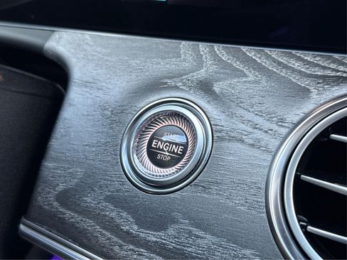 Used 2021 Mercedes-Benz E 53 AMG 4MATIC Sedan image 36