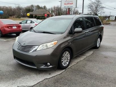 Used 2015 Toyota Sienna XLE