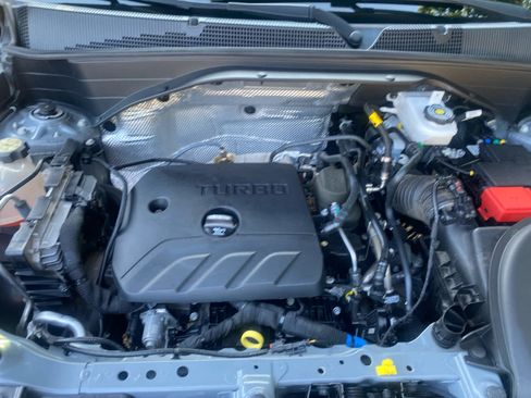 Used 2023 Chevrolet TrailBlazer RS AWD/4WD image 24