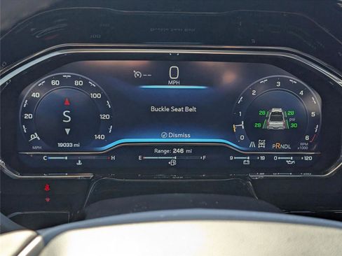 Used 2024 Chevrolet Silverado 1500 LT image 22