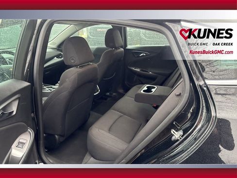 Used 2024 Chevrolet Malibu LT image 23