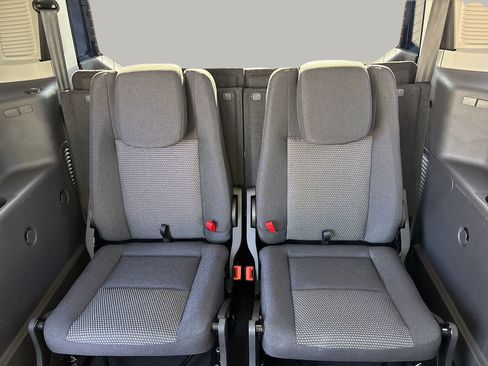 Used 2018 Ford Transit Connect XL FWD image 17