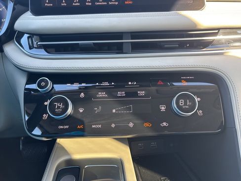 Used 2025 INFINITI QX60 Luxe w/ Lighting Package (N94) image 21