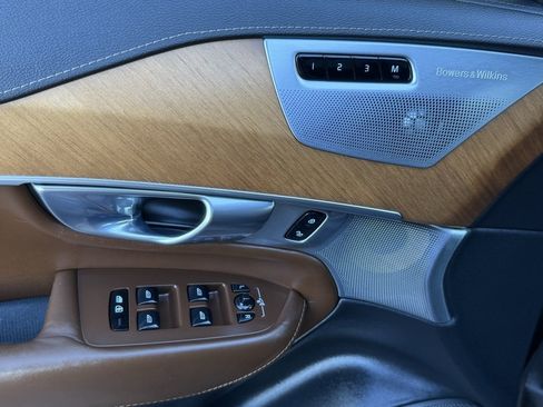 Used 2018 Volvo XC90 T6 Inscription w/ Convenience Package image 12