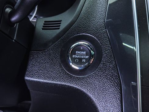 Used 2019 Ford Explorer Limited w/ Ford Safe & Smart Package image 42