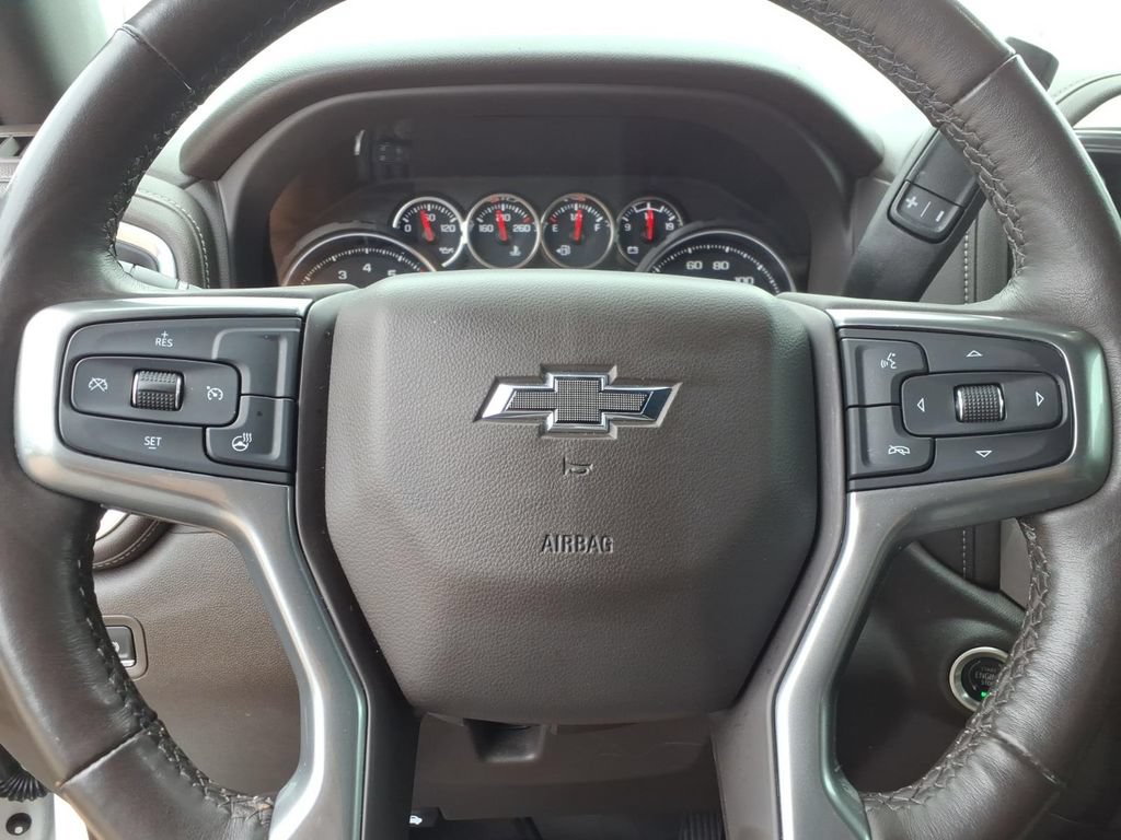 Used 2022 Chevrolet Silverado 1500 RST AWD/4WD image 33