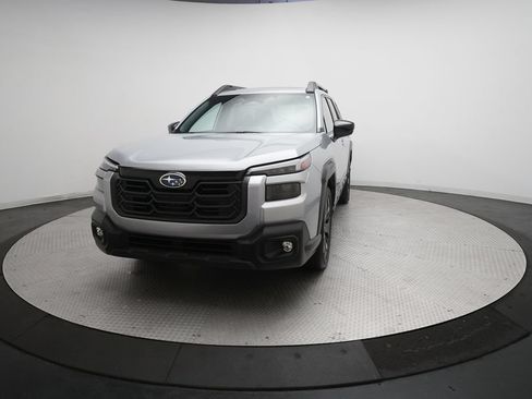 Used 2026 Subaru Outback Limited XT AWD/4WD image 12