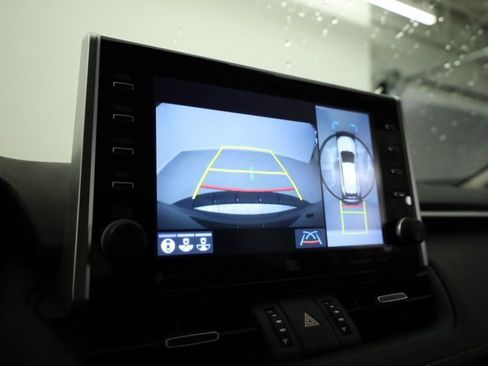 Certified 2022 Toyota RAV4 Limited image 19