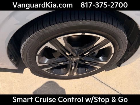 Certified 2024 Kia K5 GT-Line AWD/4WD image 11