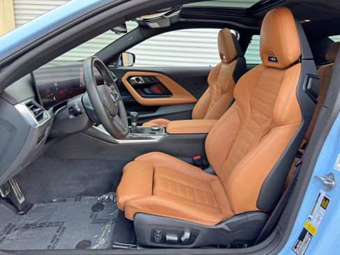 Used 2024 BMW M2 w/ Lighting Package RWD image 17