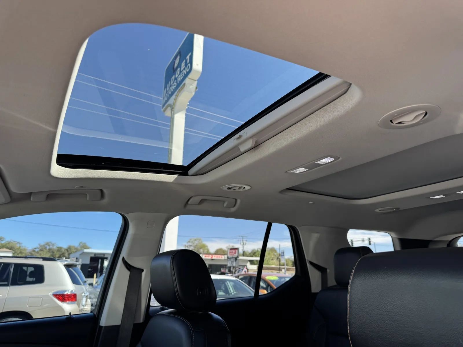 Used 2019 Chevrolet Traverse RS w/ LPO, 'HIT The Road' Package AWD/4WD image 22