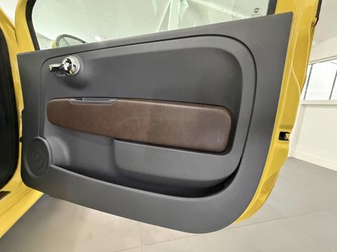 Used 2012 FIAT 500 Sport image 16