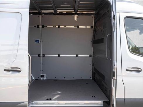 New 2026 Mercedes-Benz Sprinter 2500 image 20
