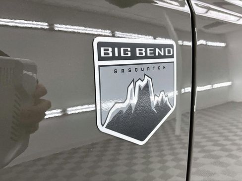 New 2025 Ford Bronco Big Bend w/ Black Diamond Package image 9