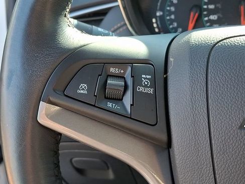 Used 2022 Chevrolet Trax LT w/ Driver Confidence Package AWD/4WD image 32