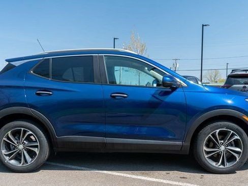 Used 2023 Buick Encore GX Select w/ Safety Package II FWD image 5