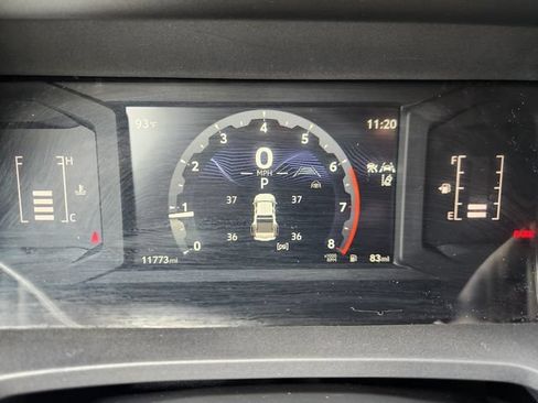 Certified 2025 Toyota Tacoma SR5 AWD/4WD image 16