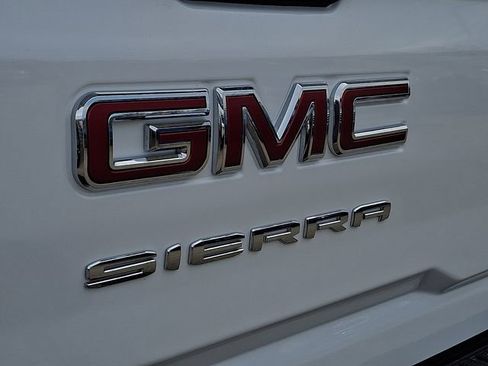 New 2026 GMC Sierra 2500 SLT w/ SLT Premium Package image 23