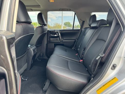 Used 2015 Toyota 4Runner 4WD image 16