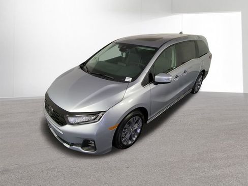 New 2026 Honda Odyssey Touring image 24