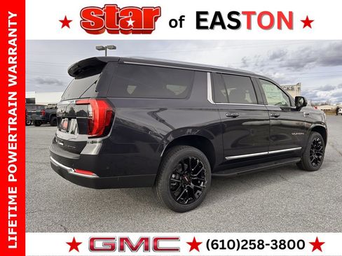 New 2025 GMC Yukon XL Elevation image 8