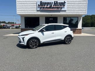 Used 2023 Chevrolet Bolt EUV Premier w/ Sun & Sound Package FWD video 1