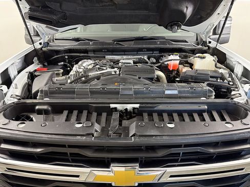 Used 2025 Chevrolet Silverado 3500 LT w/ Convenience Package AWD/4WD image 26