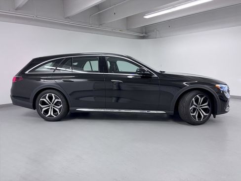 Used 2026 Mercedes-Benz E 450 4MATIC All-Terrain Wagon image 6