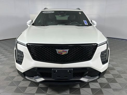 Used 2024 Cadillac XT4 Sport w/ Cold Weather Package AWD/4WD image 2