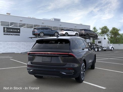 New 2026 Lincoln Nautilus Reserve AWD/4WD image 8