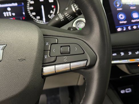 Used 2023 Cadillac XT4 Luxury image 28